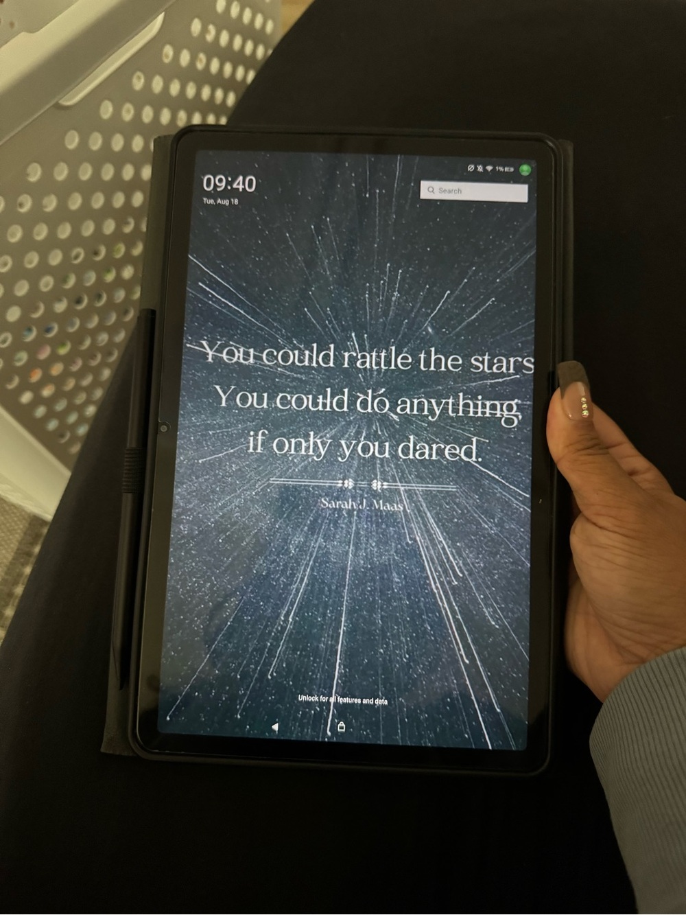 Amazon fire max 11 tablet